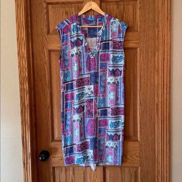 TORI RICHARD HONOLULU Patchwork Print Shift Dress - Picture 10 of 10